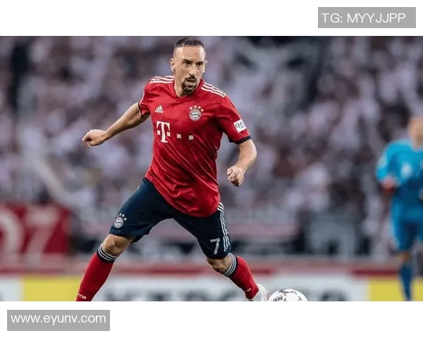 足球周刊2003回顾：激情岁月中的绿茵传奇与球星风采