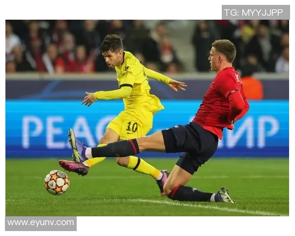 足球球队盾的象征意义与设计理念探讨及其在足球文化中的重要性